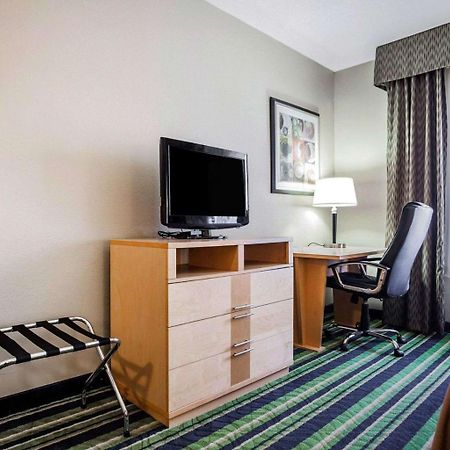 Comfort Inn Kansas City / Airport Dış mekan fotoğraf