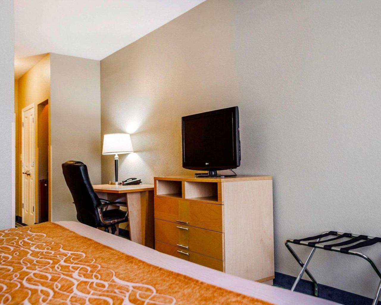 Comfort Inn Kansas City / Airport Dış mekan fotoğraf